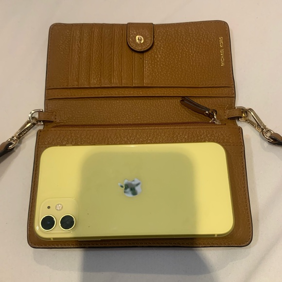 Micheal Kors Floral Embellished Pebbled Leather Convertible Crossbody Bag - Picture 5 of 6